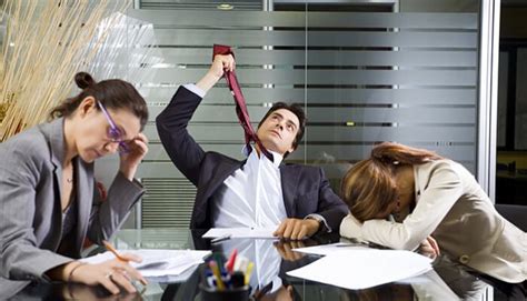 5 Disfunctions Of A Team 3 Lack Of Commitment