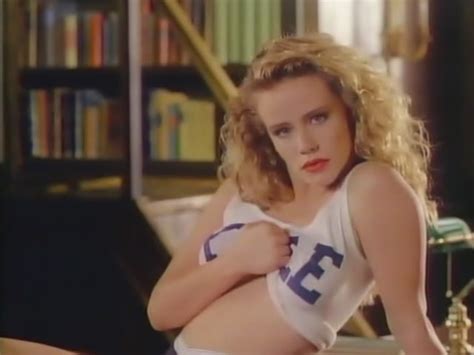 Amanda Peterson Nue Dans I Posed For Playboy