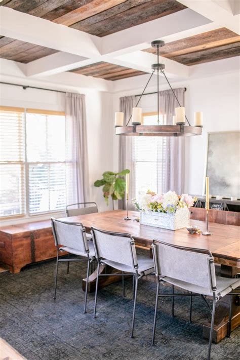 This is where i collect ideas for my modern, urban, rustic, farmhouse dining room in our small suburban townhouse! Modern Farmhouse Dining Room Ideas | Root + Revel ...