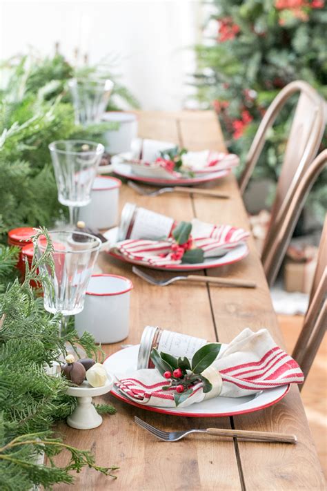 Christmas Tablescapes The Everyday Hostess