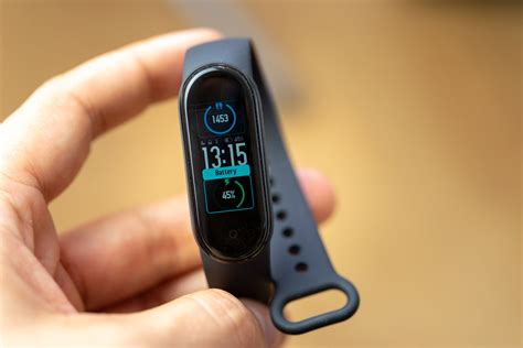 Automatic heart rate monitoring activated for 30 minutes; Xiaomi Mi Band 5 officially enters Poland. You can buy ...