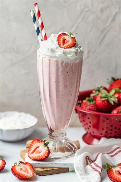 How To Make A Strawberry Milkshake Olivias Cuisine