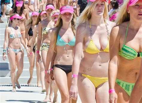 panama city beach breaks bikini parade record hawtcelebs