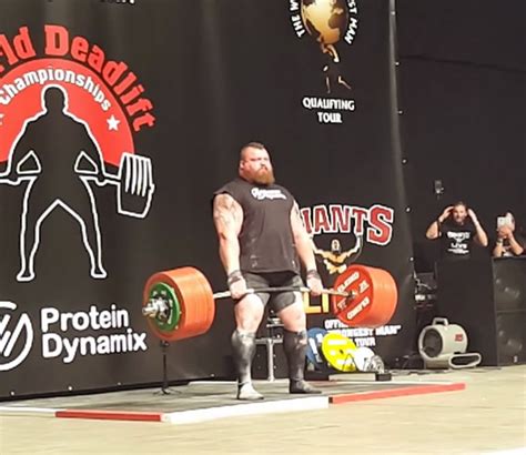 Watch Eddie Hall Set A New World Record With A 1102 Pound Deadlift