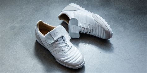 Economisez avec notre option de livraison gratuite. Extrem elegante Special-Edition Adidas Mundial Team Modern ...