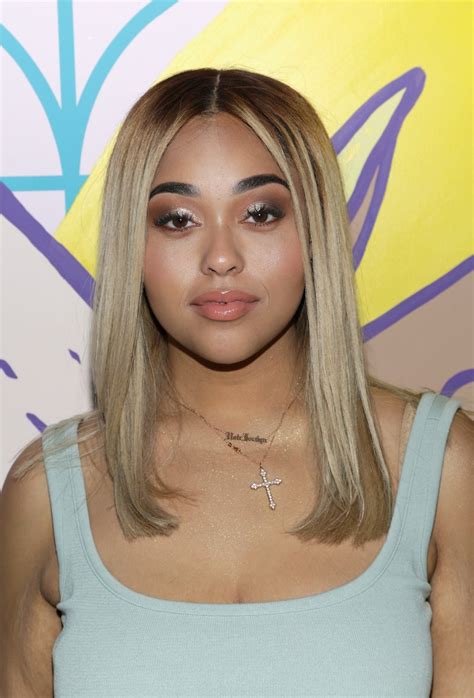 Blonde Hair Won 2017 See The Celebrities Who Rocked It Right Essence