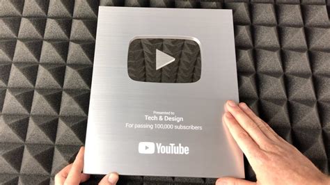 The first on the ladder of these physical plaques is the youtube silver play button, but what is it, why is it awarded, and how do you get one? YouTube Creator Awards: Silver Play Button | 100K ...