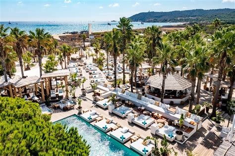 Nikki Beach Restaurant Traditionnel Ramatuelle Golfe De Saint