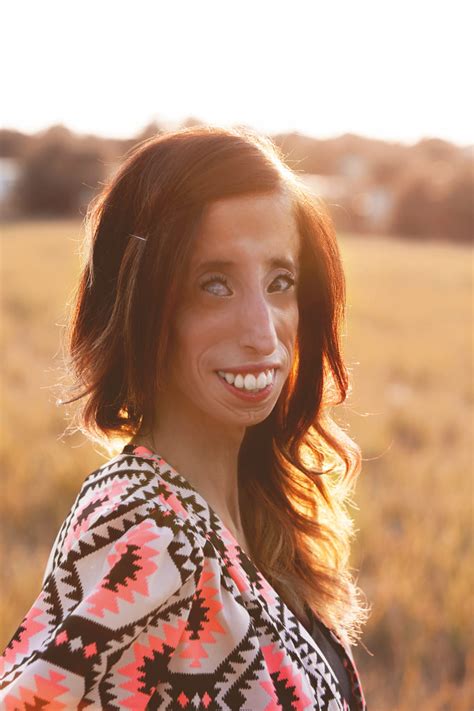 Anti Bullying Activist Lizzie Velasquez To Deliver Read Across Lawrence