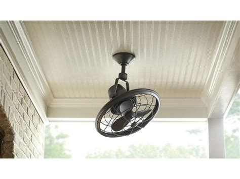 The best outdoor fans that are floor based will oscillate up to 90 degrees so that the entire addition or porch can be provided with cooling comfort. White Porch Ceiling with Oscillating Ceiling Fan | Outdoor ...