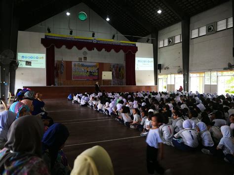 Guru perpustakaan & media (gpm). TAKLIMAT VIRTUAL LEARNING ENVIRONMENT OLEH UNICLIQ | FROG ...