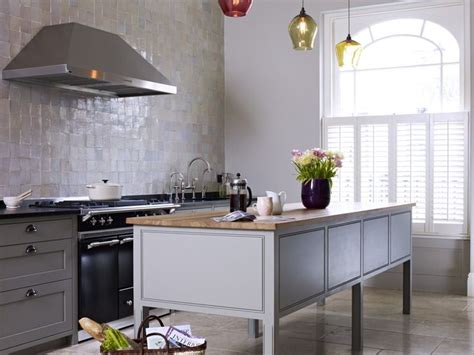 Discover inspiration for your kitchen remodel and discover ways to makeover your space for countertops, storage, layout and decor. 66 Gray Kitchen Design Ideas | Unique kitchen decor ...