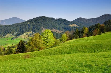 Sfoglia 7.542 slovakia landscape fotografie stock e immagini disponibili, o avvia una nuova ricerca per scoprire altre. Liptovska Luzna - Spring landscape under the Low Tatras ...