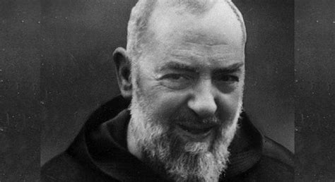 Padre pio suffered from other physical ailments as well. PADRE PIO FA SENTIRE LE FIAMME DELL'INFERNO A UN GIOVANE ...