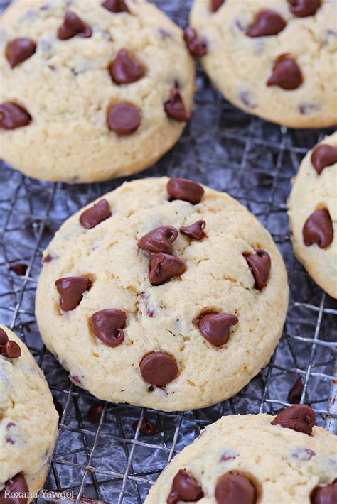 Diabetics have trouble regulating their glucose levels, and thus must track them closely. Soft chocolate chip sugar cookies recipe