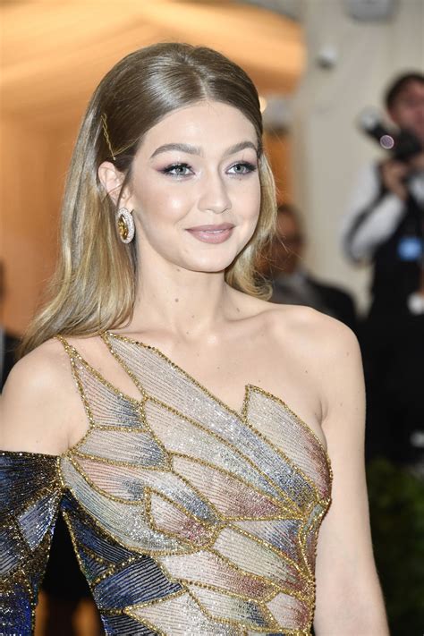 Gigi hadid and zayn malik are part of a new generation who don't see fashion as gendered. GIGI HADID at MET Gala 2018 in New York 05/07/2018 - HawtCelebs