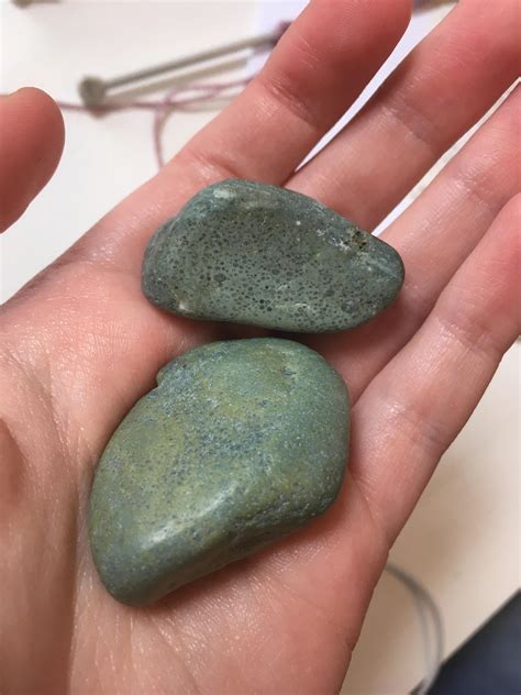 What Are These Green Rocks From Lake Ontario Rwhatsthisrock