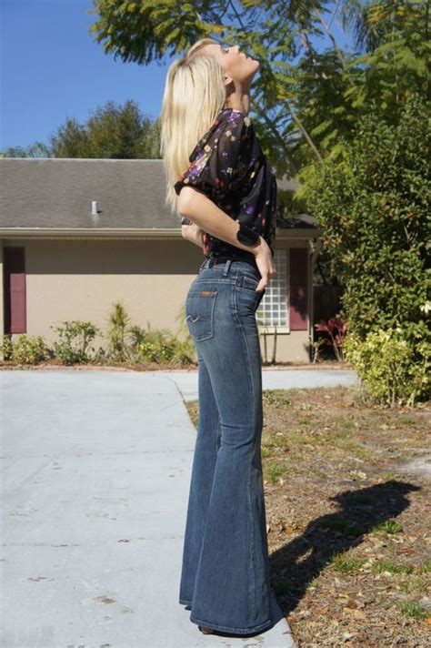 Jen Style 7 For All Mankind Bell Bottoms Denimology Bell Bottoms Fashion 70s Fashion