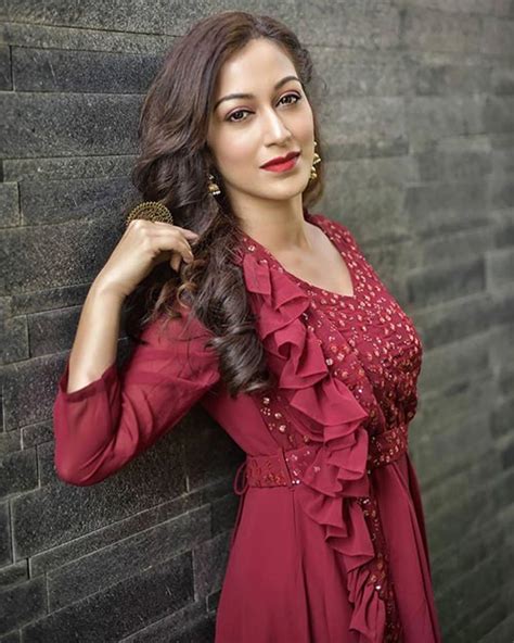 25 Hot Photos Of Sunayana Fozdar New Anjali Mehta In Tarak Mehta Ka Ooltah Chashmah