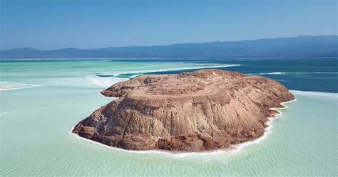 Aerial View To The Saline Lake Assal In Tadjoura Region Djibouti 9579865 Stock Video At Vecteezy