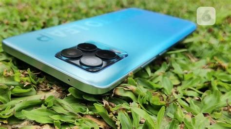 The vanilla realme 8 is headed to the obvious upgrade is the main camera with its 108mp sensor. Review Realme 8 Pro, Punya Kamera 108MP dan Pengisian Daya ...