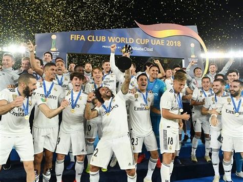Hubungi pengunggah untuk mendapatkan lebih banyak. Real Madrid Ciptakan Sejarah Usai Juarai Piala Dunia ...
