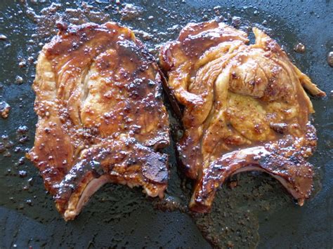 Côte échine de porc et sa marinade asiatique à la plancha