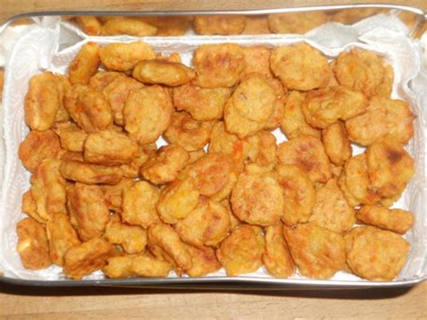 Tolle rezepte in vielen variationen und vieles mehr! Hundekuchen Kekse für Hund & Herrchen mit Kartoffel ...
