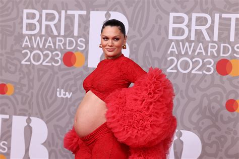 Pregnant Jessie J Reveals First Baby S Sex Shows Bump At Brit Awards