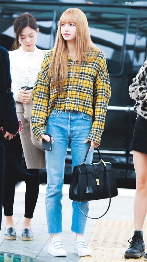 pin by stage on blΛƆkpiИk in 2020 blackpink fashion korean airport fashion kpop outfits