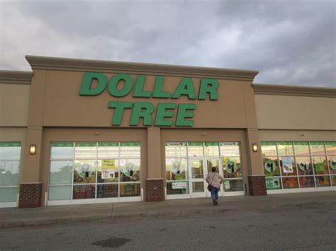 Dollar Tree This Is In A Plaza Called Pittsburgh Commons Flickr