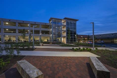 Chattanooga Airport Parking Garage - Hoar Construction