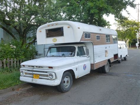 Curbside Classic 1964 Chevrolet C30 Chinook Class C Motorhome Lets