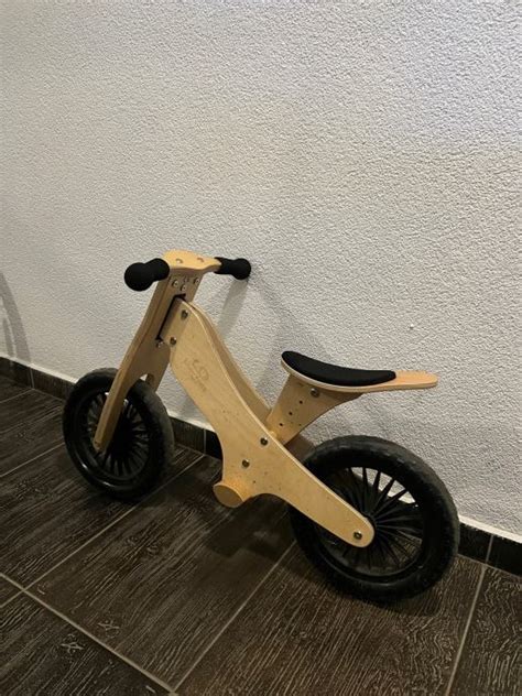 Prodajem Kinderfeets Bicikl Za Ravnotežu