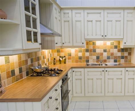 As time goes by, classic kitchen backsplash never fails to bedazzle modern people like us. Make the Kitchen Backsplash More Beautiful ...