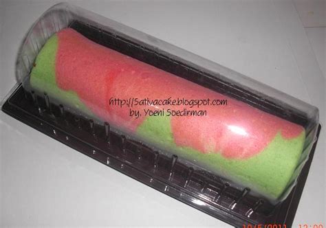 Daun pandan potong dan ikat 2 lembar. toko kue online di bogor: bolu kukus gulung murah meriah...