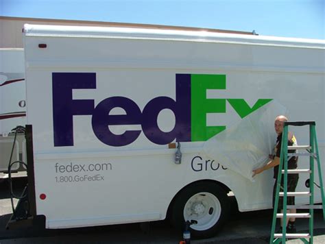 Fedex Truck Graphics Installation Innovative Signs Of Tucson
