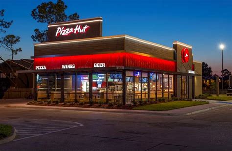 Pizza Hut Management Team Acquires Business From Rutland Partners