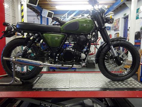 So there's a good starter bike waiting for just about any rider. Herald HMC 250 Street Classic Motorcycle Retro Steve ...