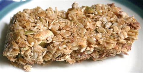 This granola bar recipe is so easy and delicious! Whole Grain Granola Bars | No bake granola bars, Food recipes, Food
