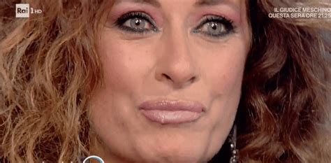 Valentina persia, comica lanciata dal programma la sai l'ultima? Valentina Persia a Vieni da me racconta la verità sul ...
