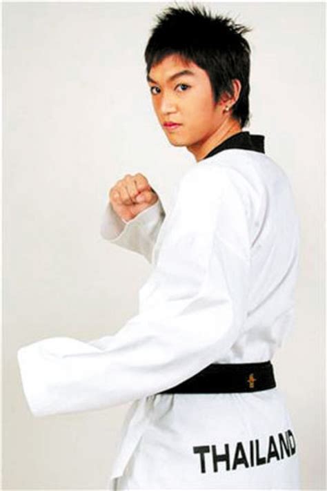 เซ็กส์จัดไม่ใส่ถุงยาง ท็อป ณฐกร เจอสาวแฉใช้กำลังทำร้ายปางตาย !! ขอคารวะ! 5 ดาราเหล่านี้ อดีตเป็นนักเทควันโด ลีลาไม่ธรรมดา