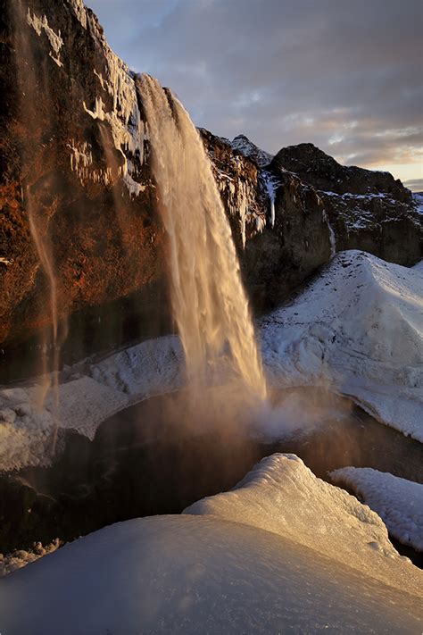 Seljalandsfoss Im Winter Foto And Bild Europe Scandinavia Iceland