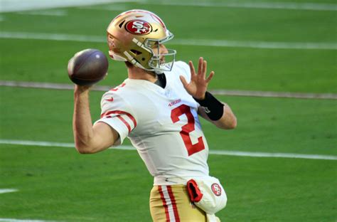 Los 49ers renovaron con rosen el 8 de febrero con la esperanza de que pudiera competir por el tercer puesto, pero los problemas de rosen en el campamento se acumularon a lo largo del último par de semanas. SF 49ers should play Josh Rosen in season finale vs. Seahawks