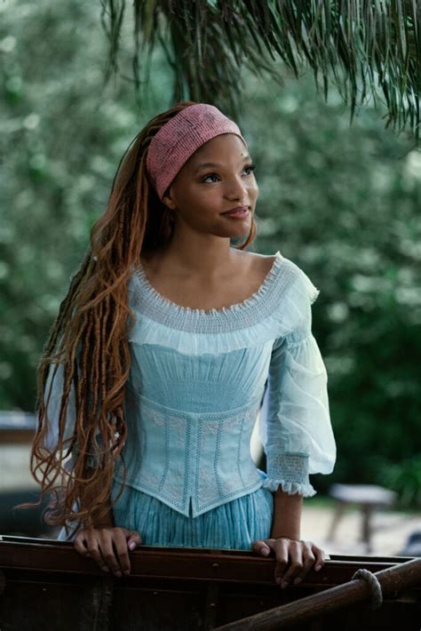 Theres Nothing Fishy About Halle Bailey As The Little Mermaid