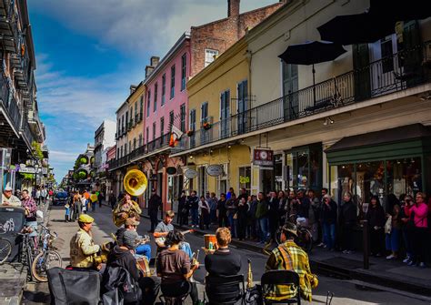 Jazz Street Band On Bourbon Street French Quarter New Or Flickr