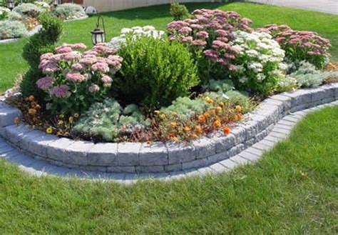 35 Beautiful Flower Beds Design Ideas In Front Of House Raised