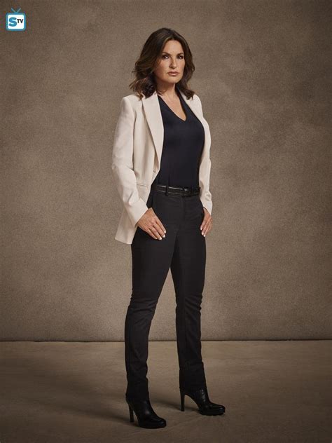 Law And Order Svu Season 18 Portrait Olivia Benson Law And Order