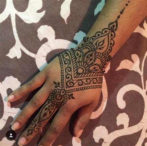 Pin By Noor Tariq On Henna Art Henna Tattoo Designs Henna Tattoo