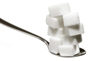 Alors, combien d'oeufs par jour. Combien de sucre est dans une cuillère à soupe? Il y a une ...